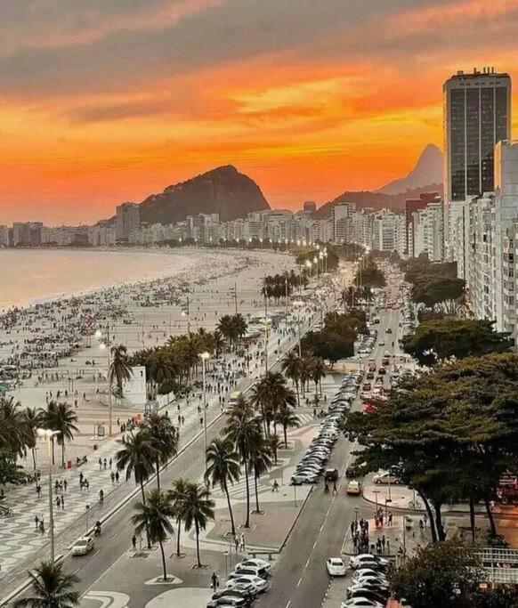 Apartamento Copa_110M Da Praia リオデジャネイロ エクステリア 写真
